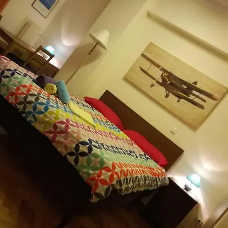 Great Location In * Atenas